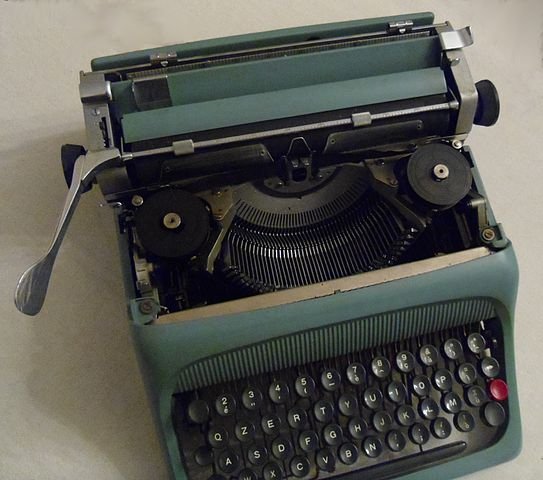 543px Olivetti Studio 44 vista interna
